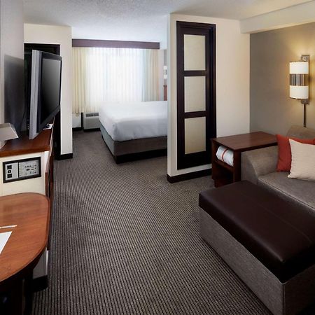 Hyatt Place Dallas Park Central Buitenkant foto