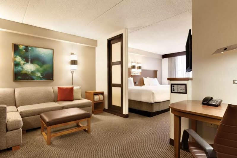 Hyatt Place Dallas Park Central Buitenkant foto